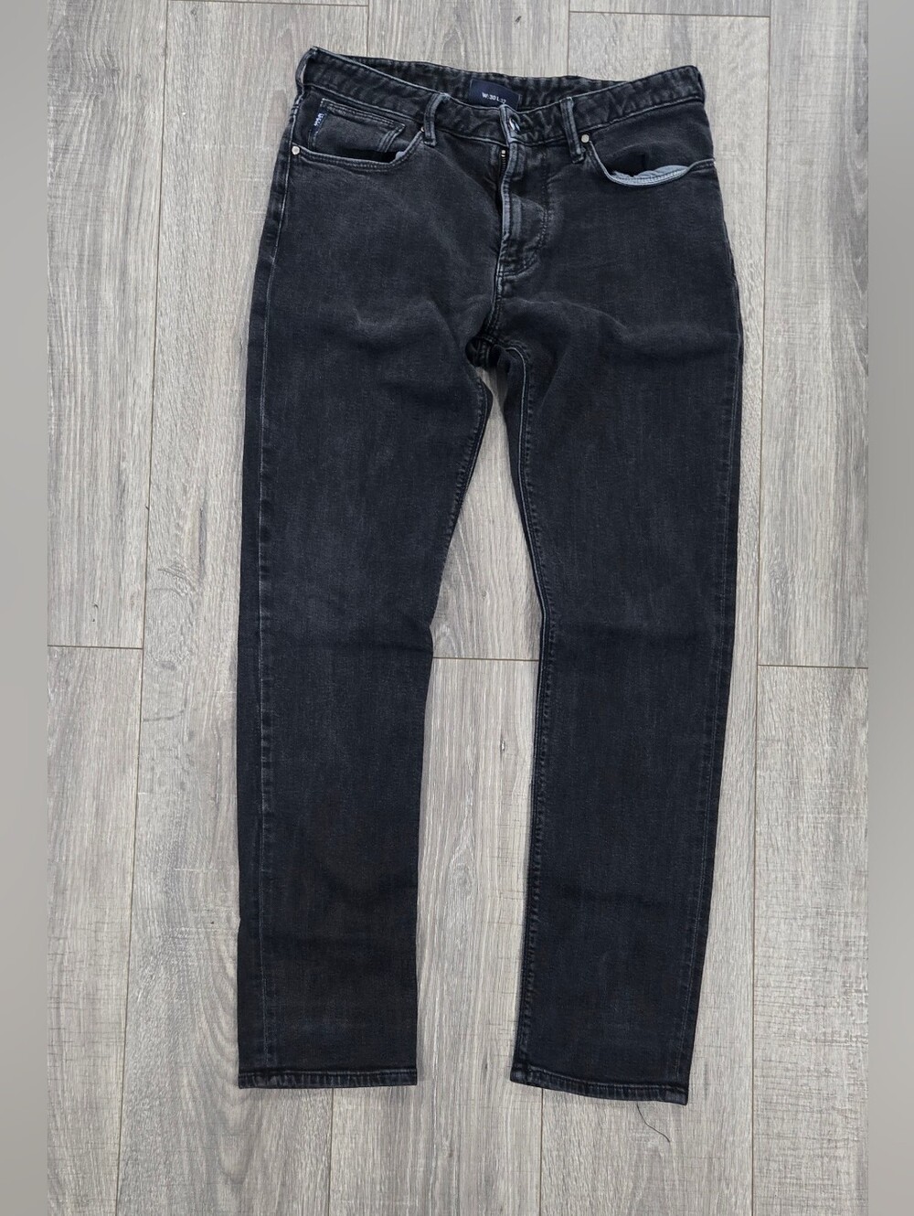Armani Jeans Men’s J06 Slim Fit Black Denim Jeans 30x30 Eagle Logo.